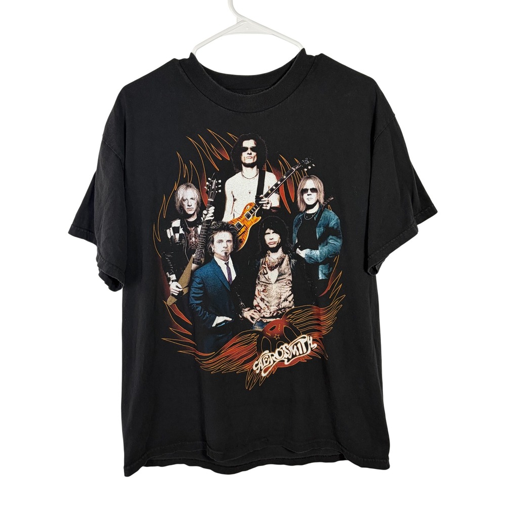 Aerosmith World Tour Graphic T-Shirt Black Band Tee Rock Concert Short Sleeve